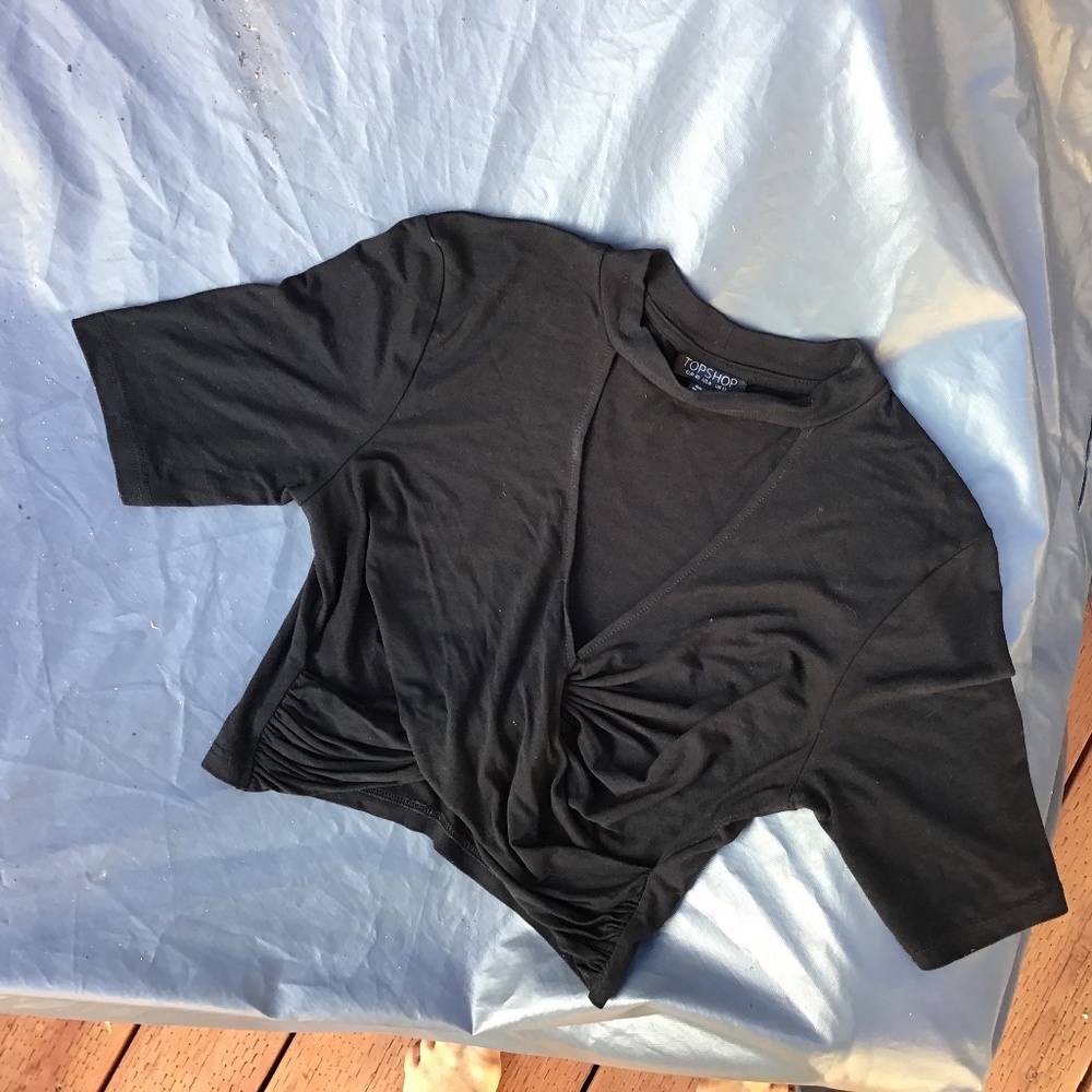 TOPSHOP SHORT TOP